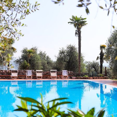 San Rocco Relais Aparthotel Soiano Del Lago Buitenkant foto